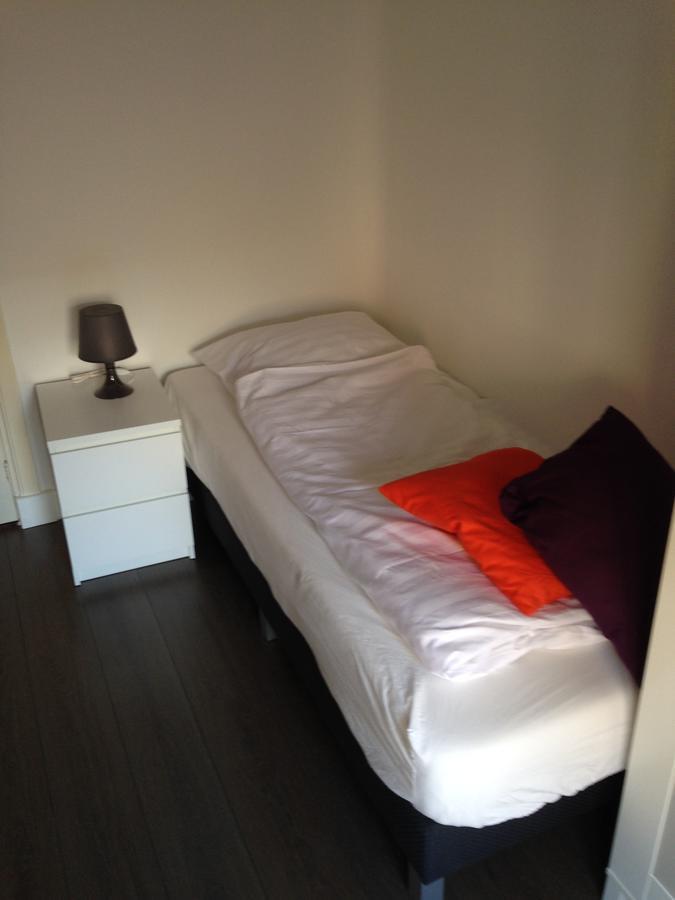 Hotel Bij Verhoeven Zevenbergen Luaran gambar