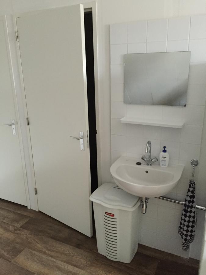 Hotel Bij Verhoeven Zevenbergen Luaran gambar