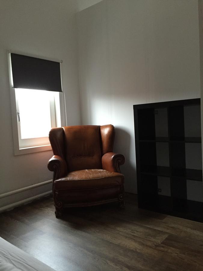 Hotel Bij Verhoeven Zevenbergen Luaran gambar